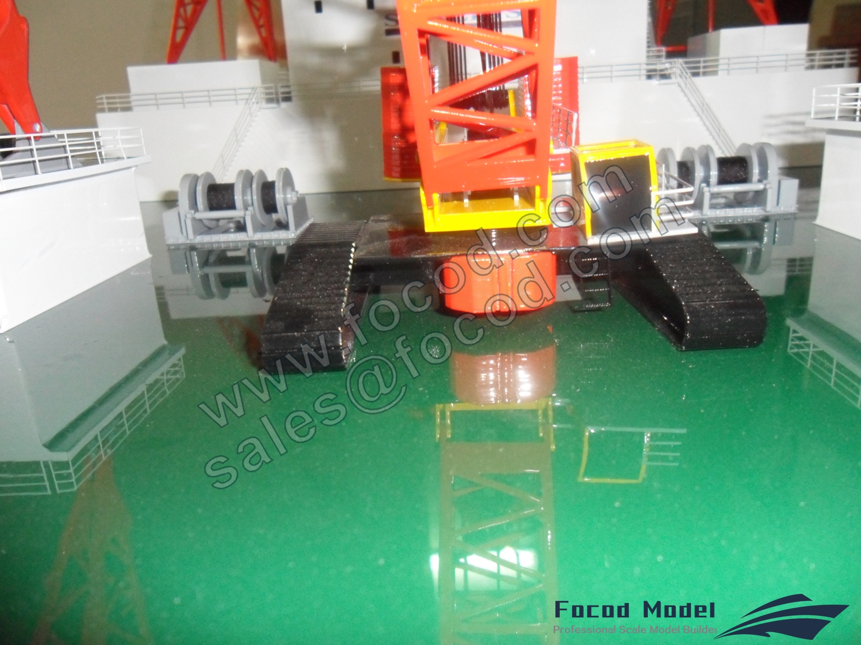 customized model of 85米重型起重船 - Rambiz号